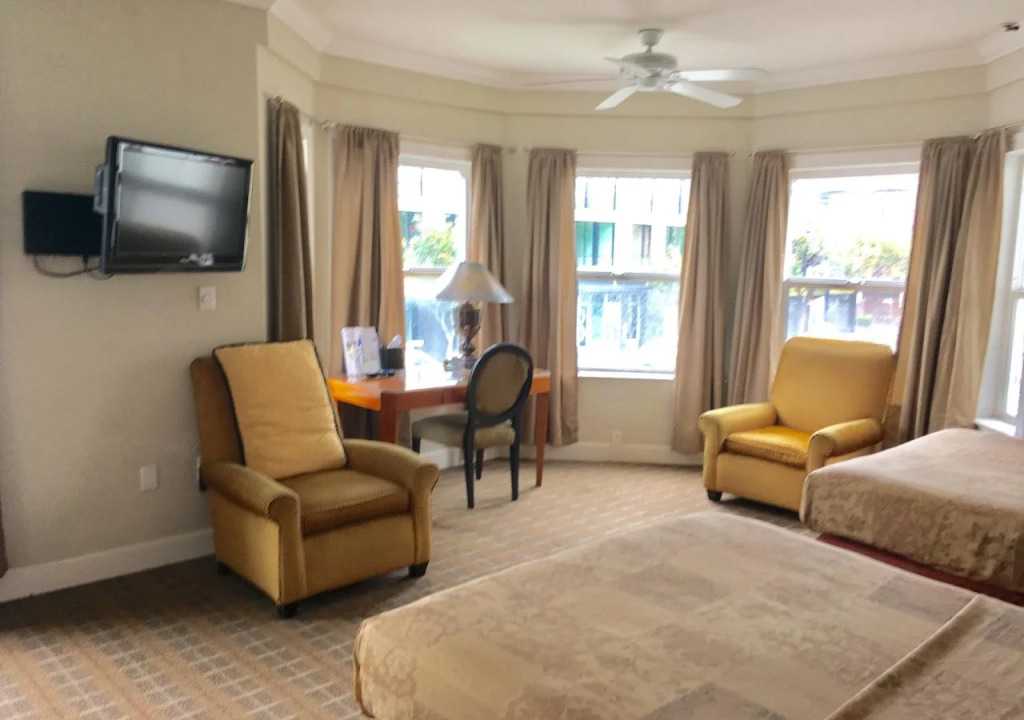 Americas Best Value Inn & Suites - SoMa