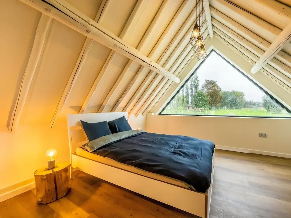 Lush Holiday Home in Vlaanderen With Private Pool