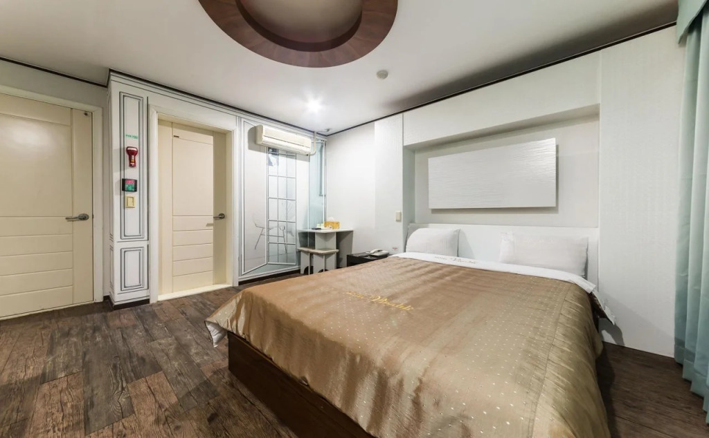 Vivaldi Motel