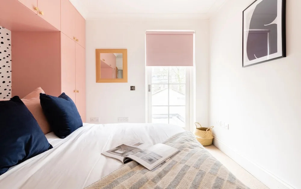 The Fulham Retreat - Bright & Spacious 2BDR with Balcony