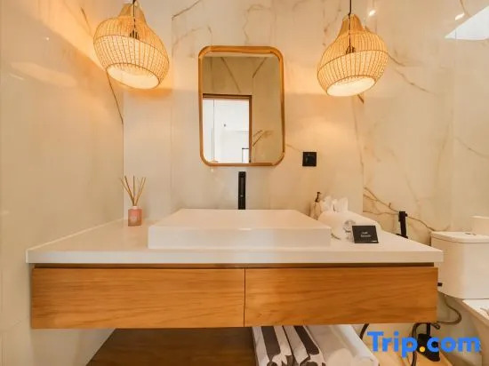 Villa Cahaya | Elegant 2BR Pool Villa in Uluwatu