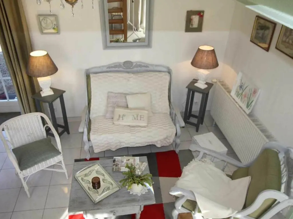 Gîte cosy "shabby chic" avec sauna privé, grand terrain et randonnées à proximité - FR-1-589-256