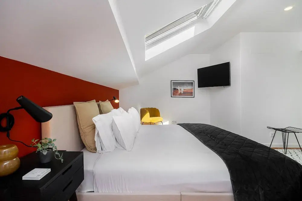 Prime Location W Ac 3-Bed Duplex Perfect For Families Only