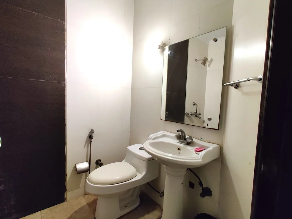 Unistar Rooms