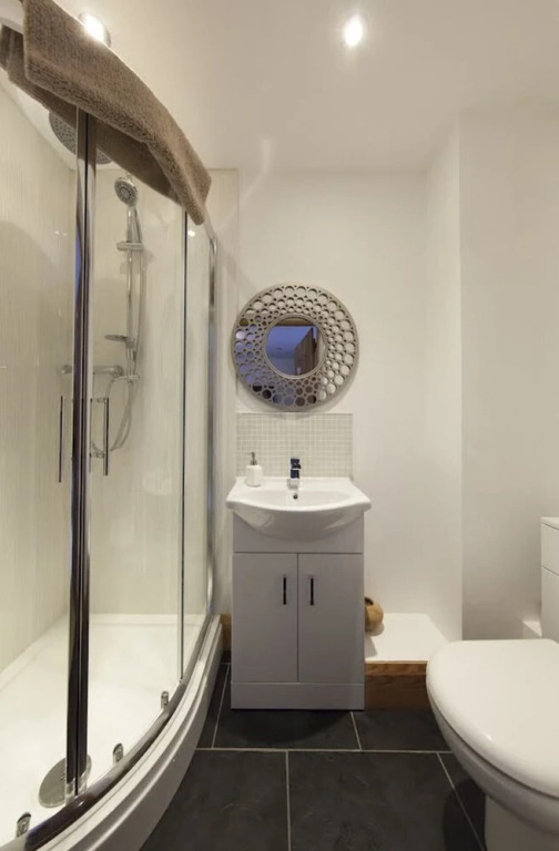 Stunning 1-bed Apartment in Conwy Pen Cefn Farm