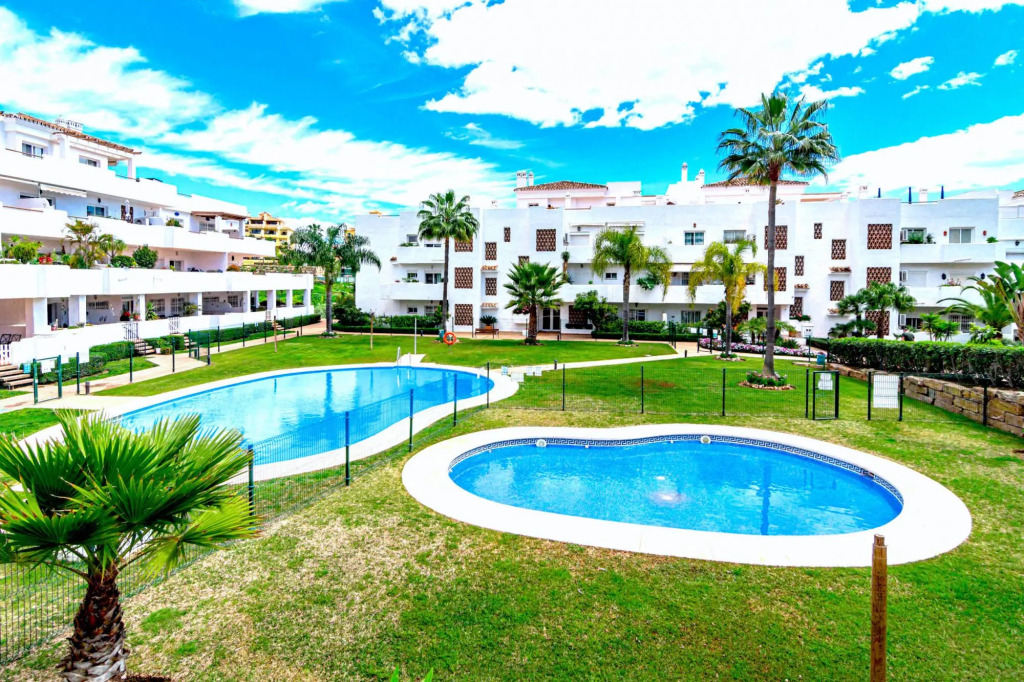 LAL- Fantastic family penthouse close to beaches
