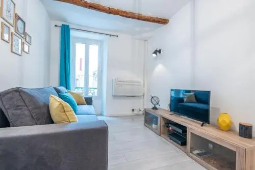 Cannes Old City 4 Pax Cosy Apartment