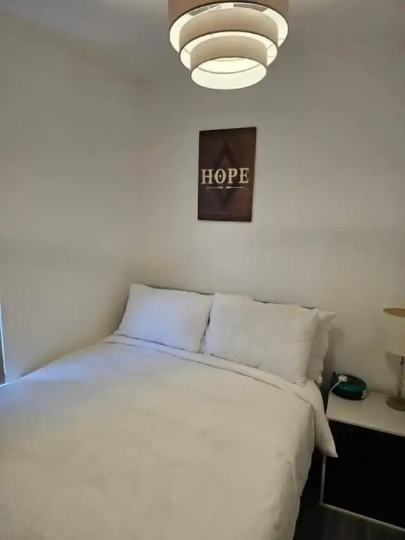 The Richmond Park Apartment