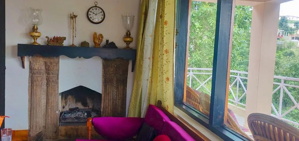 Seclude Arthouse - Uttarakhand