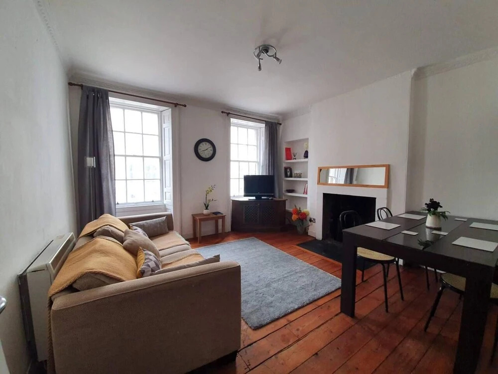 Lovely 2 Bedroom Flat in the Heart of the City