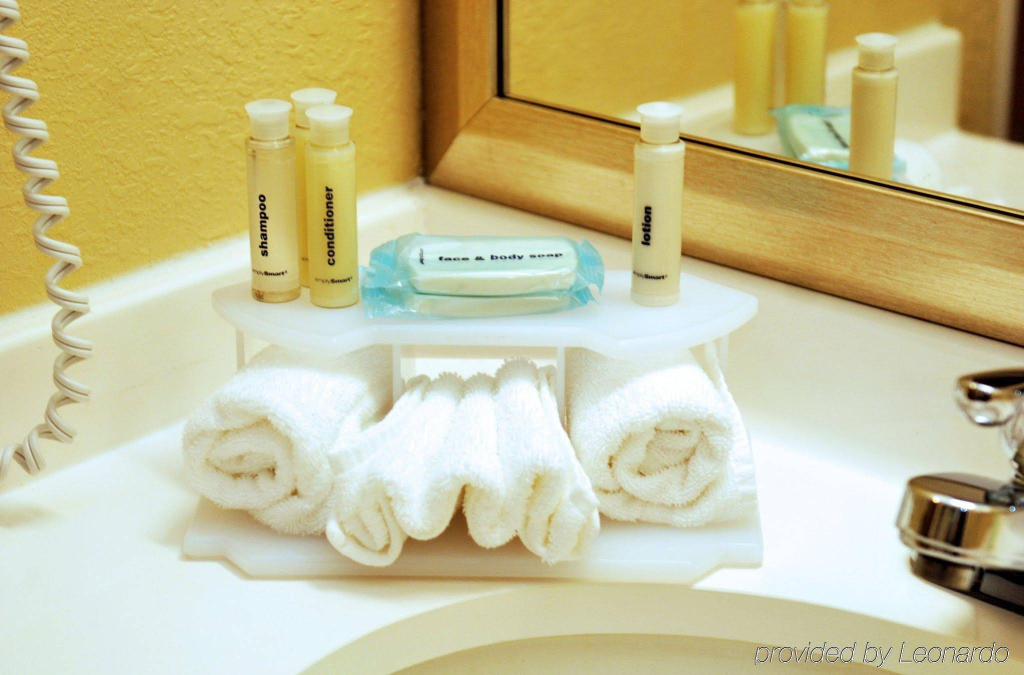 Holiday Inn Express Lapeer by IHG