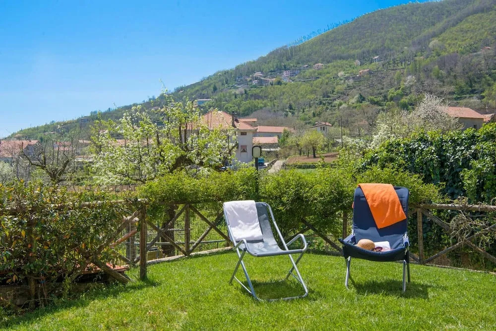 Apartment With one Bedroom in Pianillo, With Furnished Terrace and Wifi - Near the Beach