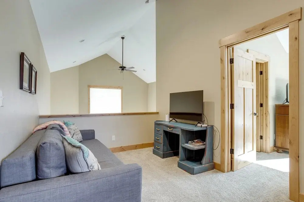 Updated Mtn Home ~ 6 Mi to Winter Park Resort