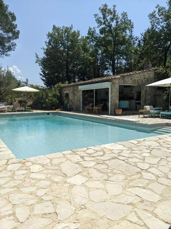 Le Clos sous le chemin 2