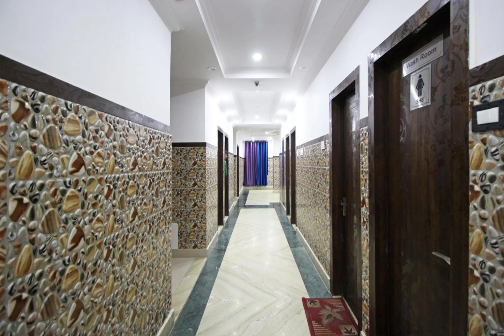 Hotel KS International