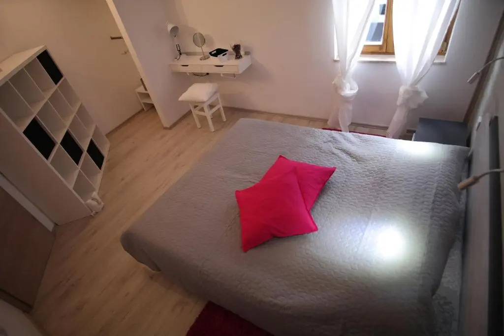 Apartments Hedona