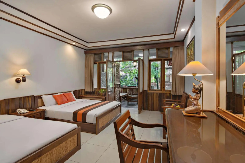 Sunrise Hotel Beach Pangandaran