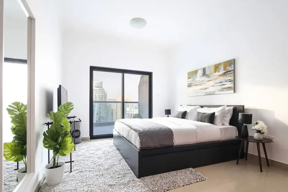 Modern 1BR w/ Gorgeous Marina Views! Sleeps 3