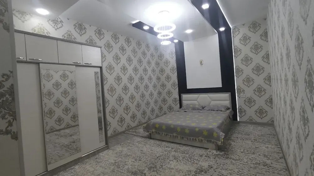 Everest Guest House