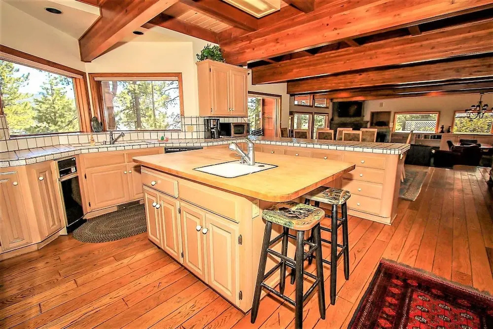 Eagles Nest-314 by Big Bear Vacations