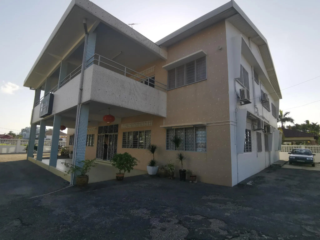Big Mansion at Kuantan by Iconique Espace