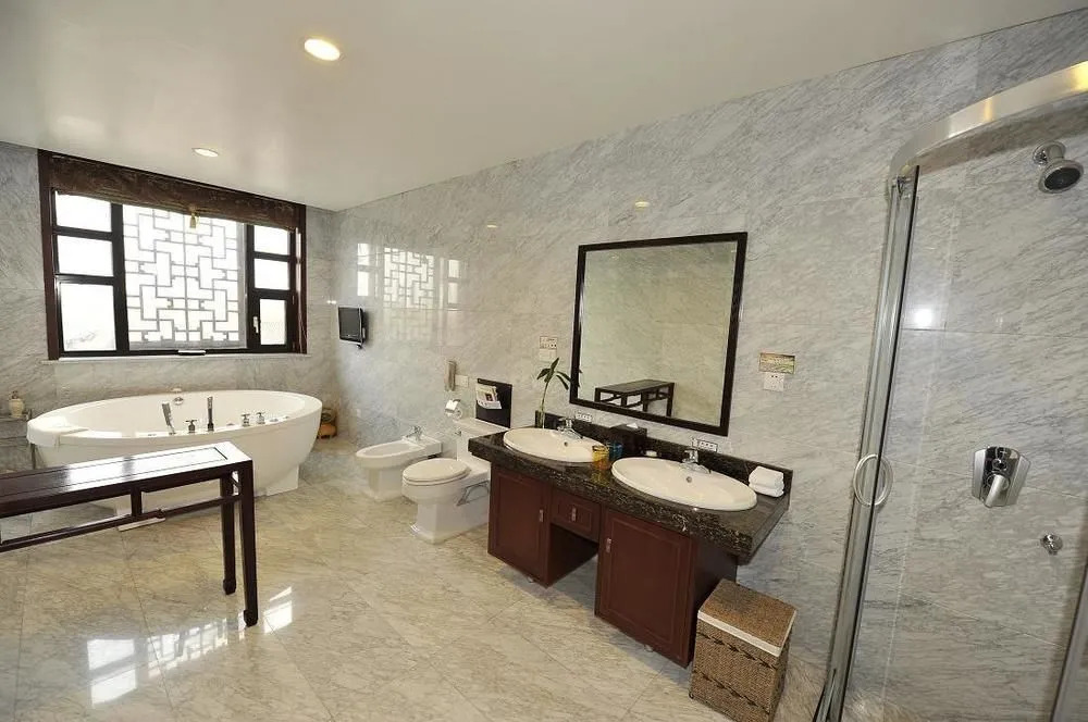 The Kylin Grand Hotel