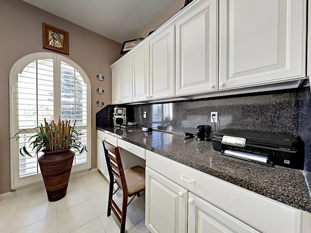 16634 Jamaica Cove Rd Home 3 Bedrooms 3.5 Bathrooms Home