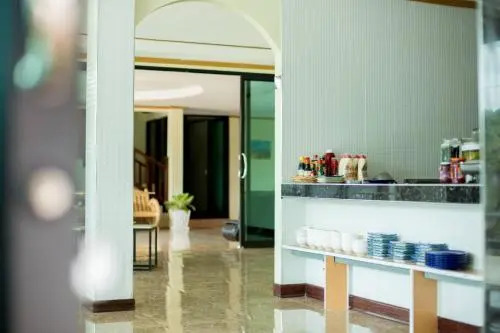 Three Bridges Hotel