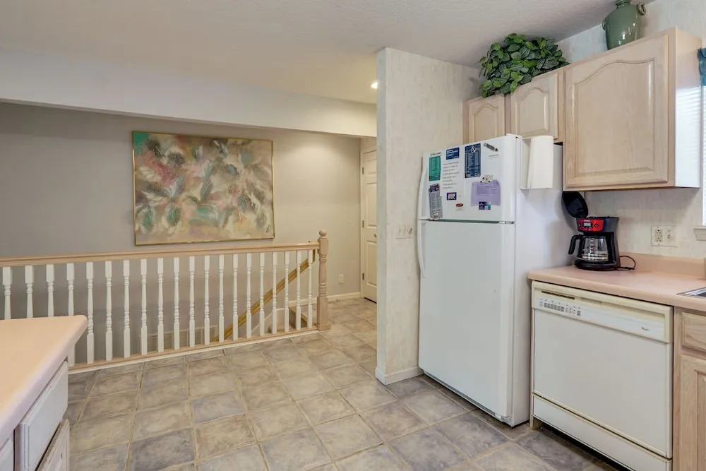 Tranquil Osage Beach Condo w/ Waterfront Decks!