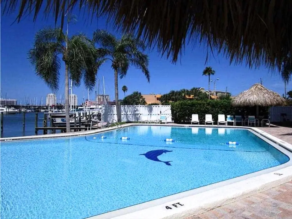 Dolphin Cove Beautiful 11th Floor Water View - 1 Bedroom 1 Bathroom 23149