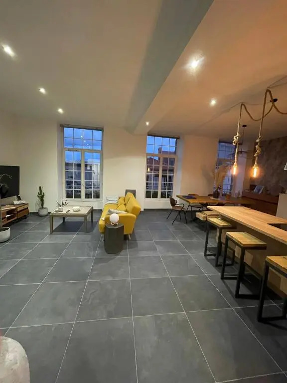 Appart 110m2 terrasse climatisé quartier médiéval