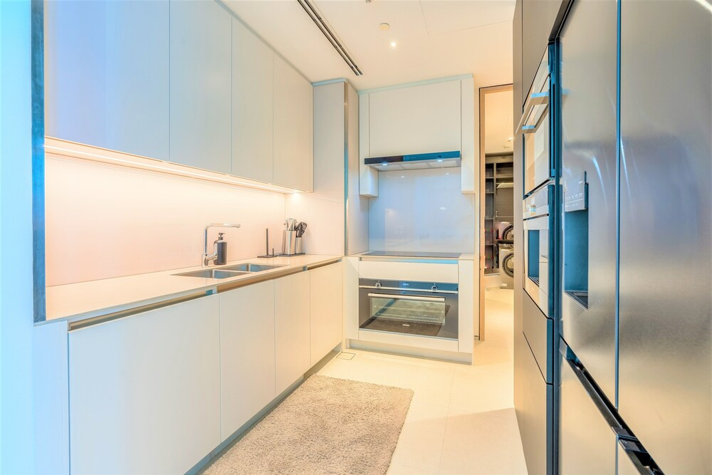 Luxury 3B With Sea View at the Address JBR