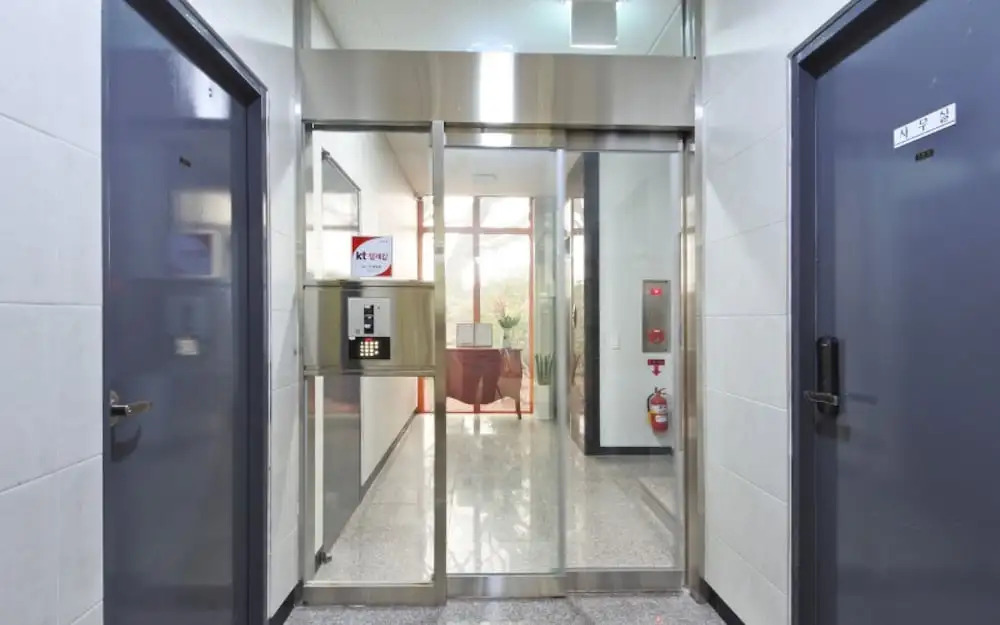 Jeju Waheulpaengnamujip Pension