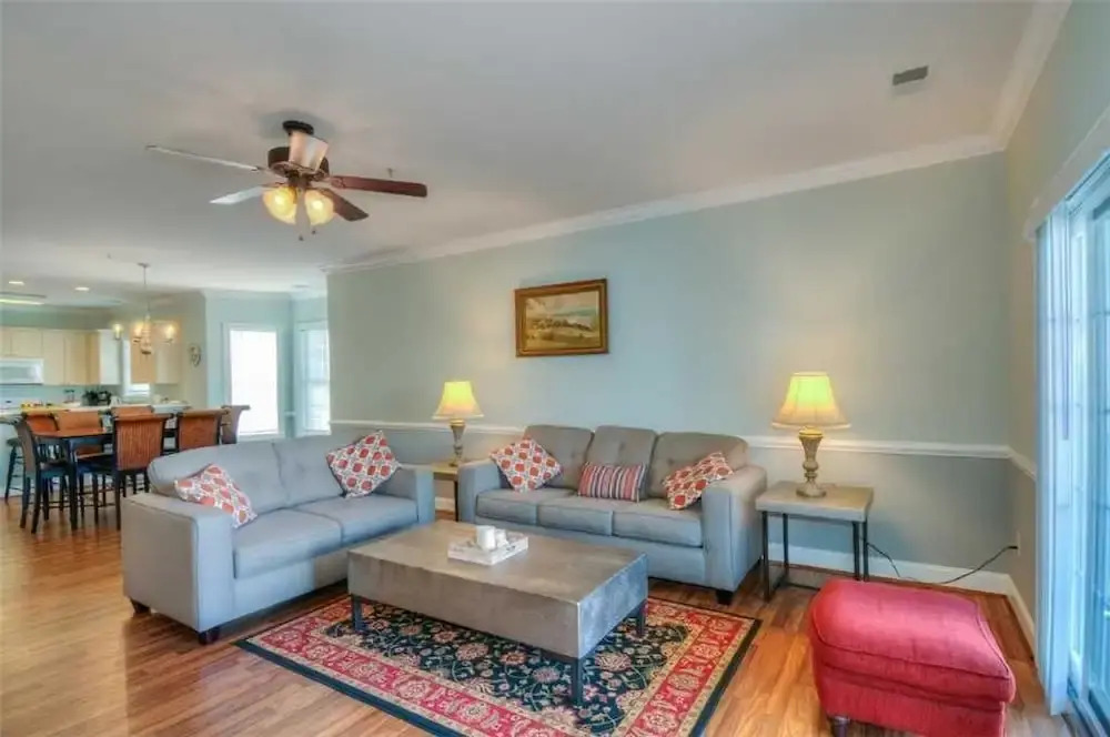 Magnolia Pointe 201-4895
