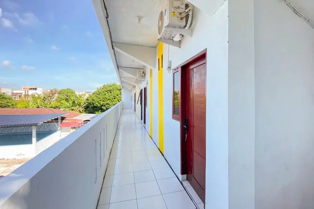 RedDoorz at Graha Aisyah Setiabudi Medan
