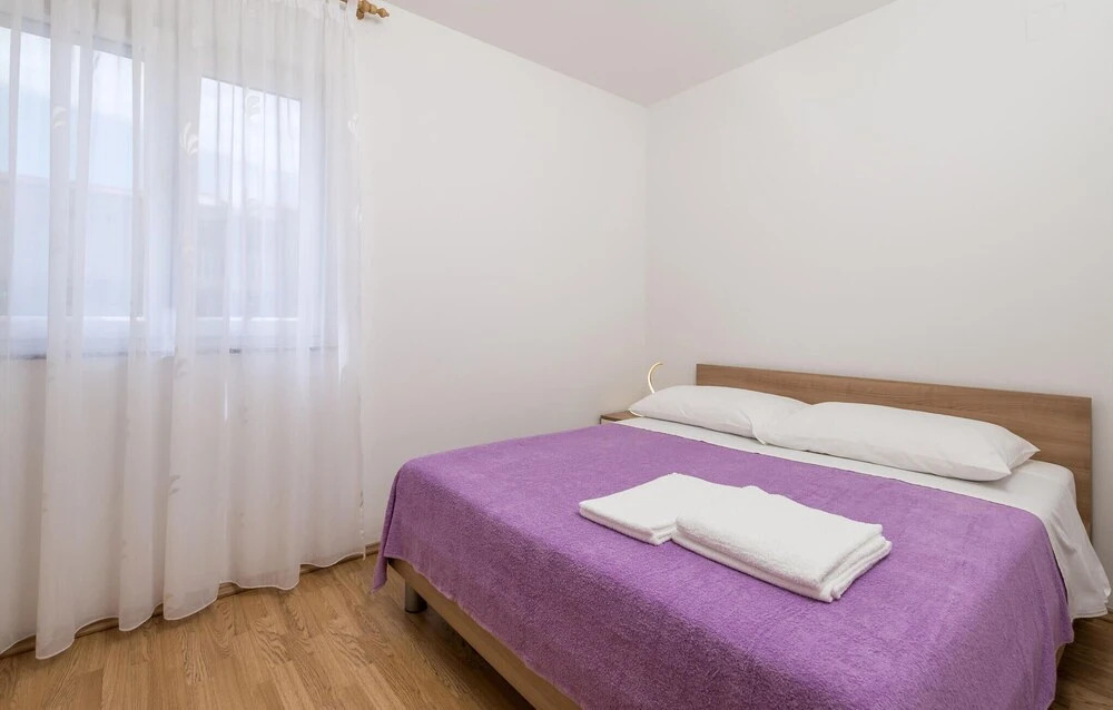 Beautiful Apartment in Povljana With Wifi and 2 Bedrooms