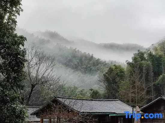 Nanchang Meiling Mountain and Mountain House Homestay