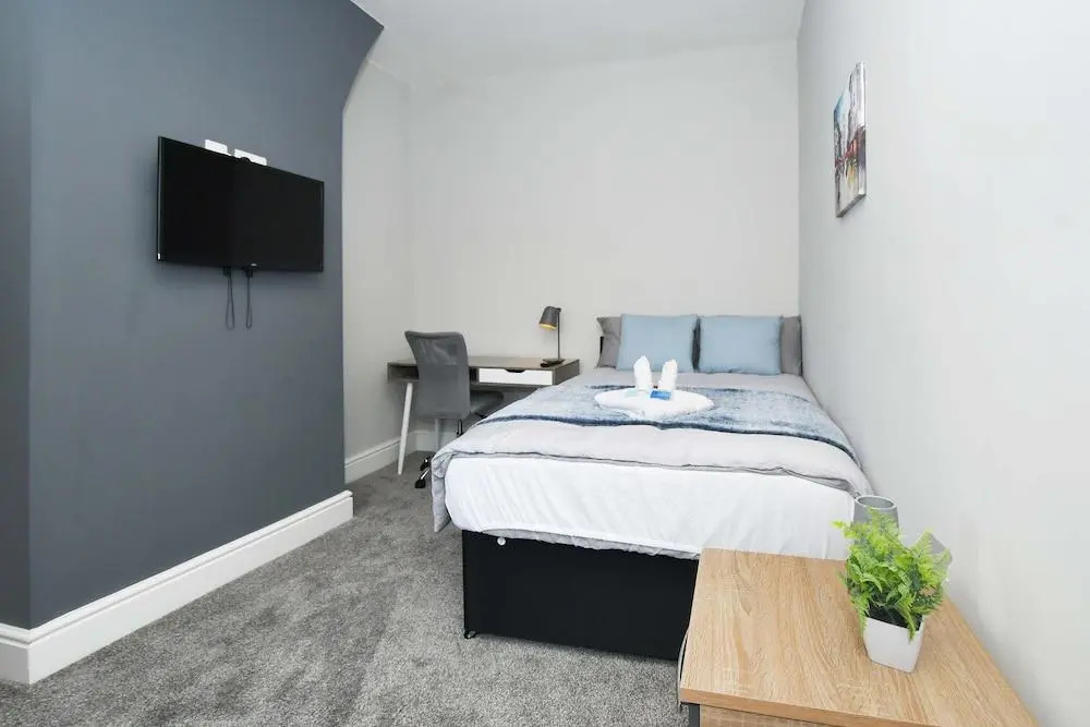 Townhouse @ Bucknall New Road Stoke