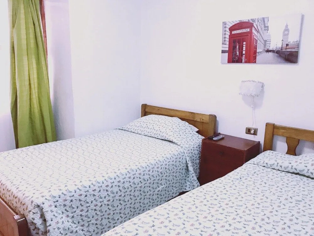 Hostal Avenue