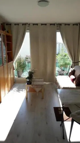 Chambre dhôte Zen chez Philippe Parking free