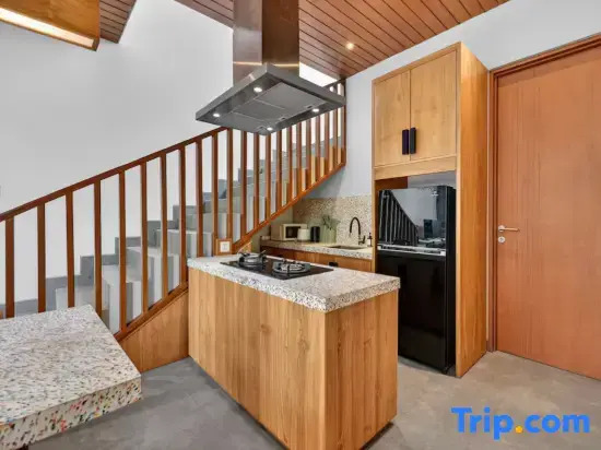 Villa Tierra 3BR Pool Batu Bolong, Canggu - A Luxury Private Villa By Balinest Villas