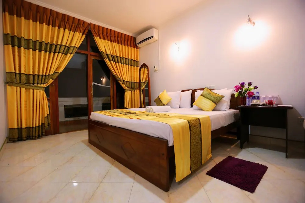 Hotel Mahaweli Spring