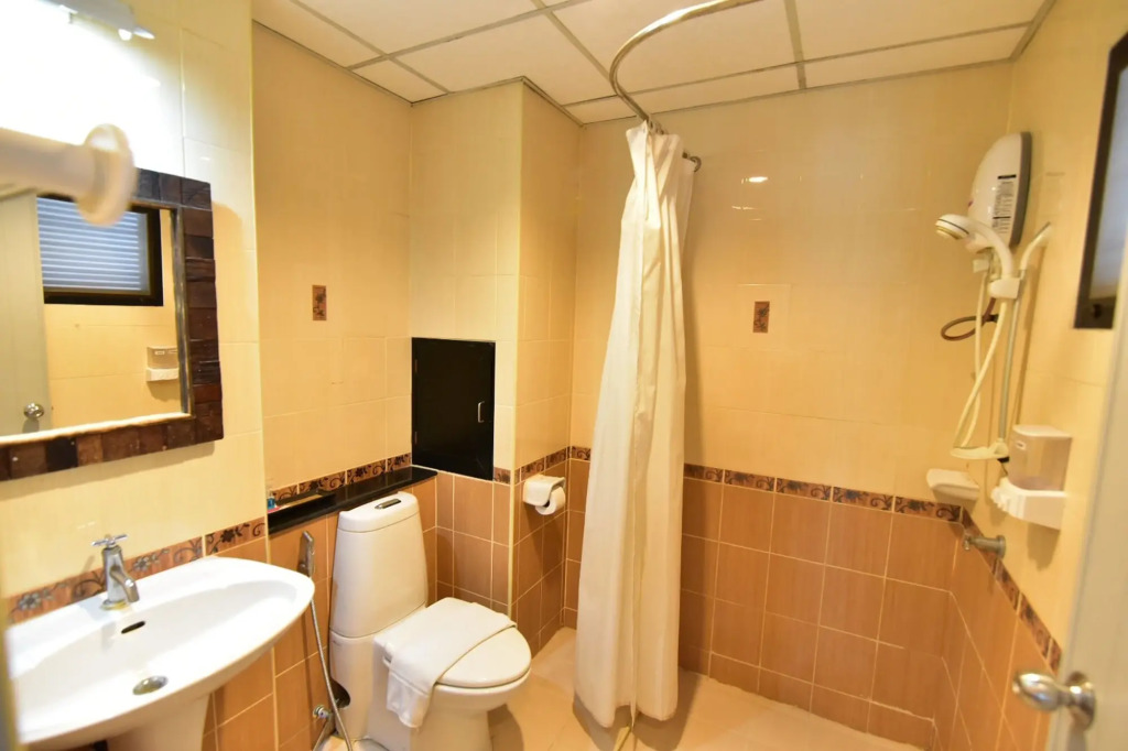 Narawan Hotel