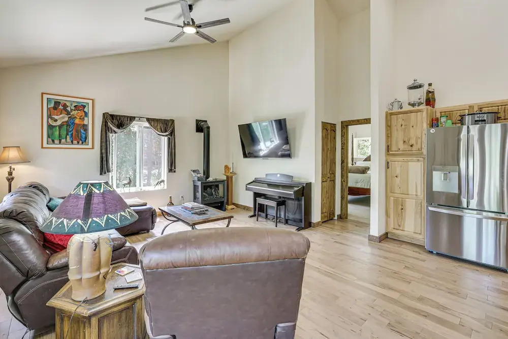 Private Hot Tub & Mountain Views: Duplex in Salida