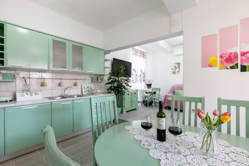Holiday Home Shabby