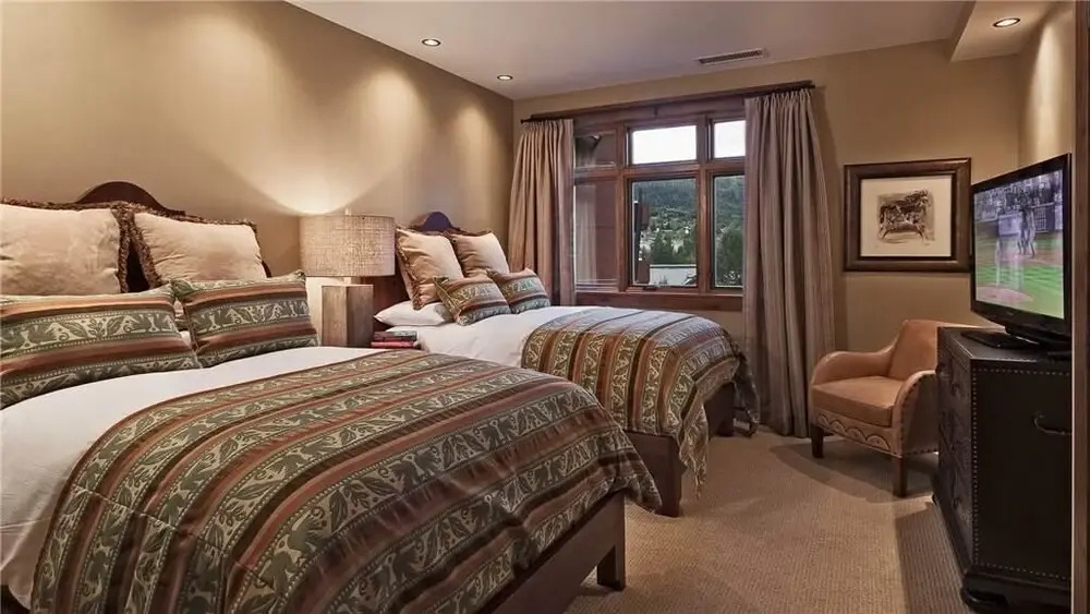 Trickle Creek 413 4 Bedroom Condo By Moving Mountains
