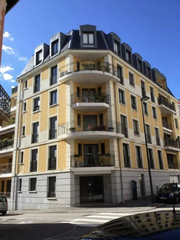 T2 avec garage