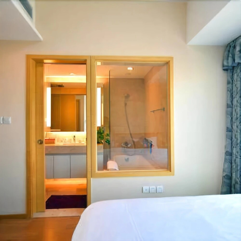 Jingrong Laien Creative Theme Apartment Hotel