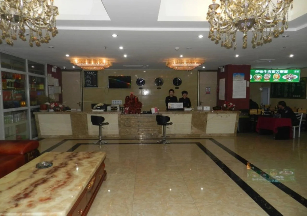 GreenTree Alliance Urumchi South Railway Station Cangfanggou Middle Road Hotel