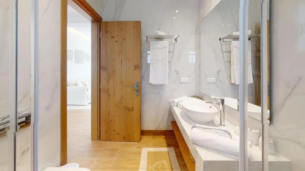 3 Muses Luxury Villas